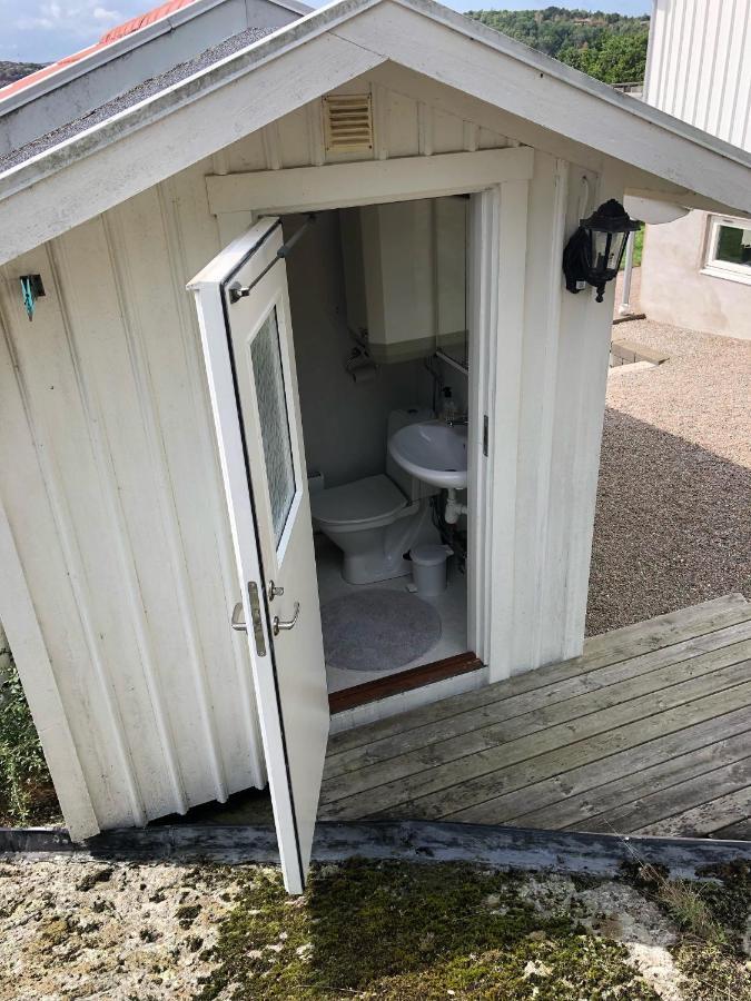 فيلا Noesund Orust Lilla Huset المظهر الخارجي الصورة